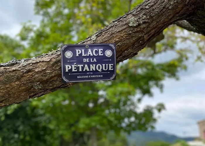 Chateau Rousset Сasa de vacaciones *