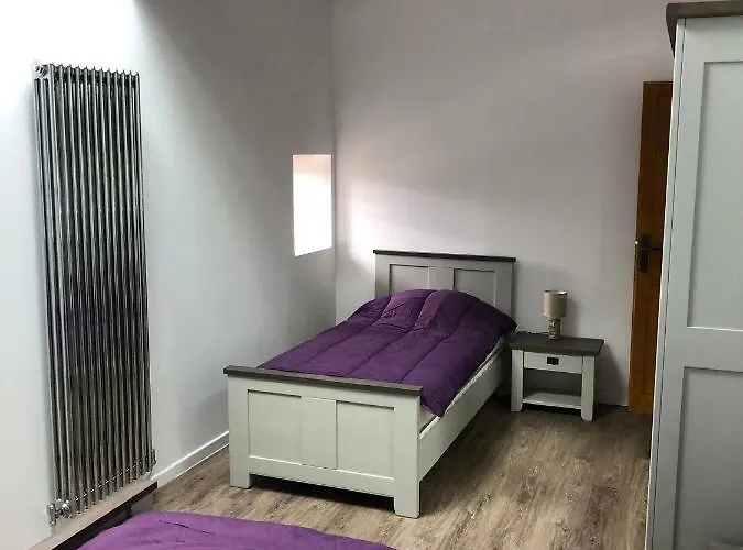 Сasa de vacaciones Chateau Rousset *
