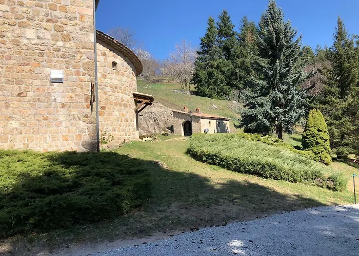 Сasa de vacaciones Chateau Rousset *