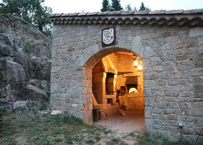 Chateau Rousset Saint-Apollinaire-de-Rias